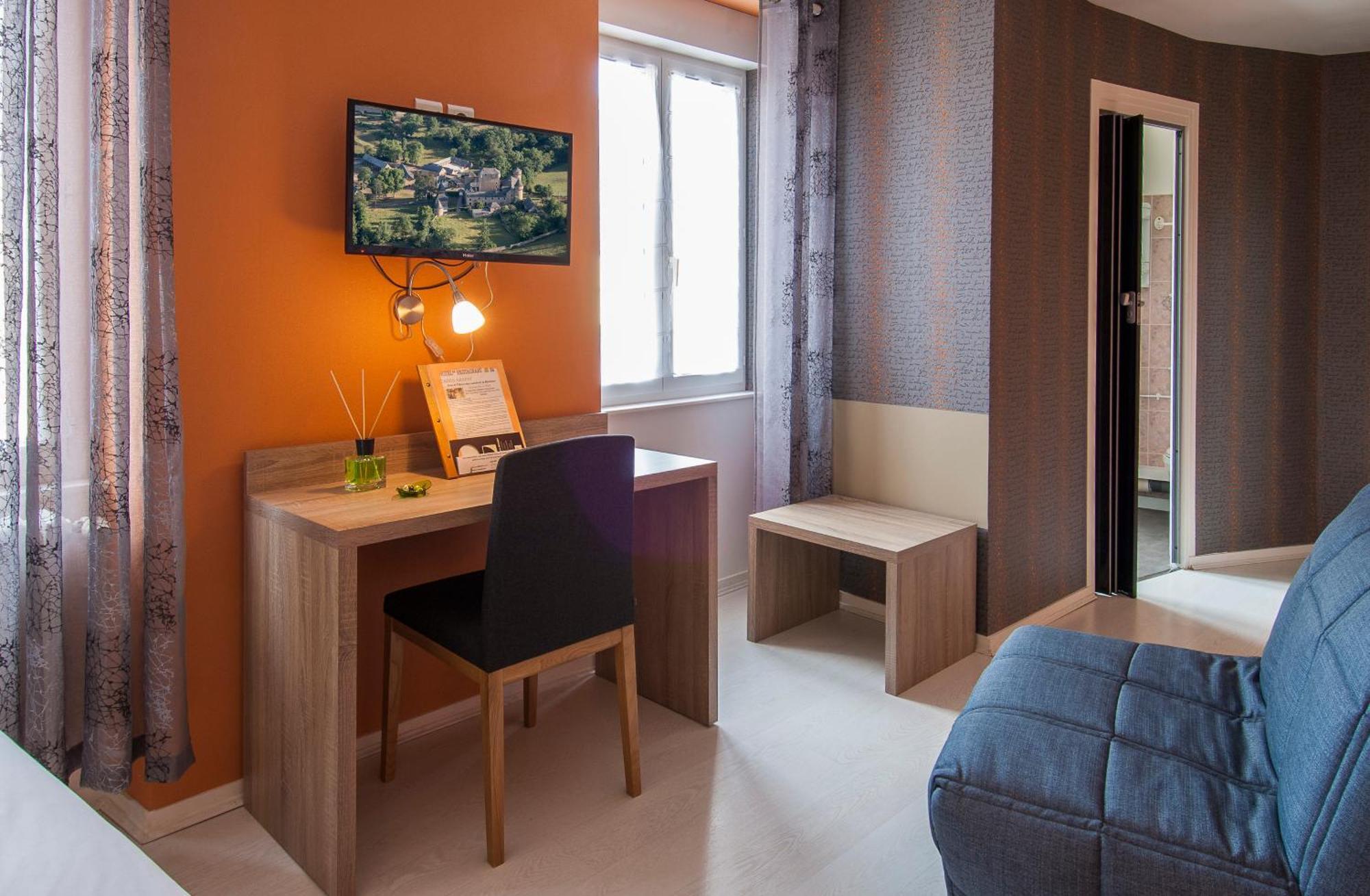 Logis Hotel Restaurant Cazes Arazat Laissac Luaran gambar